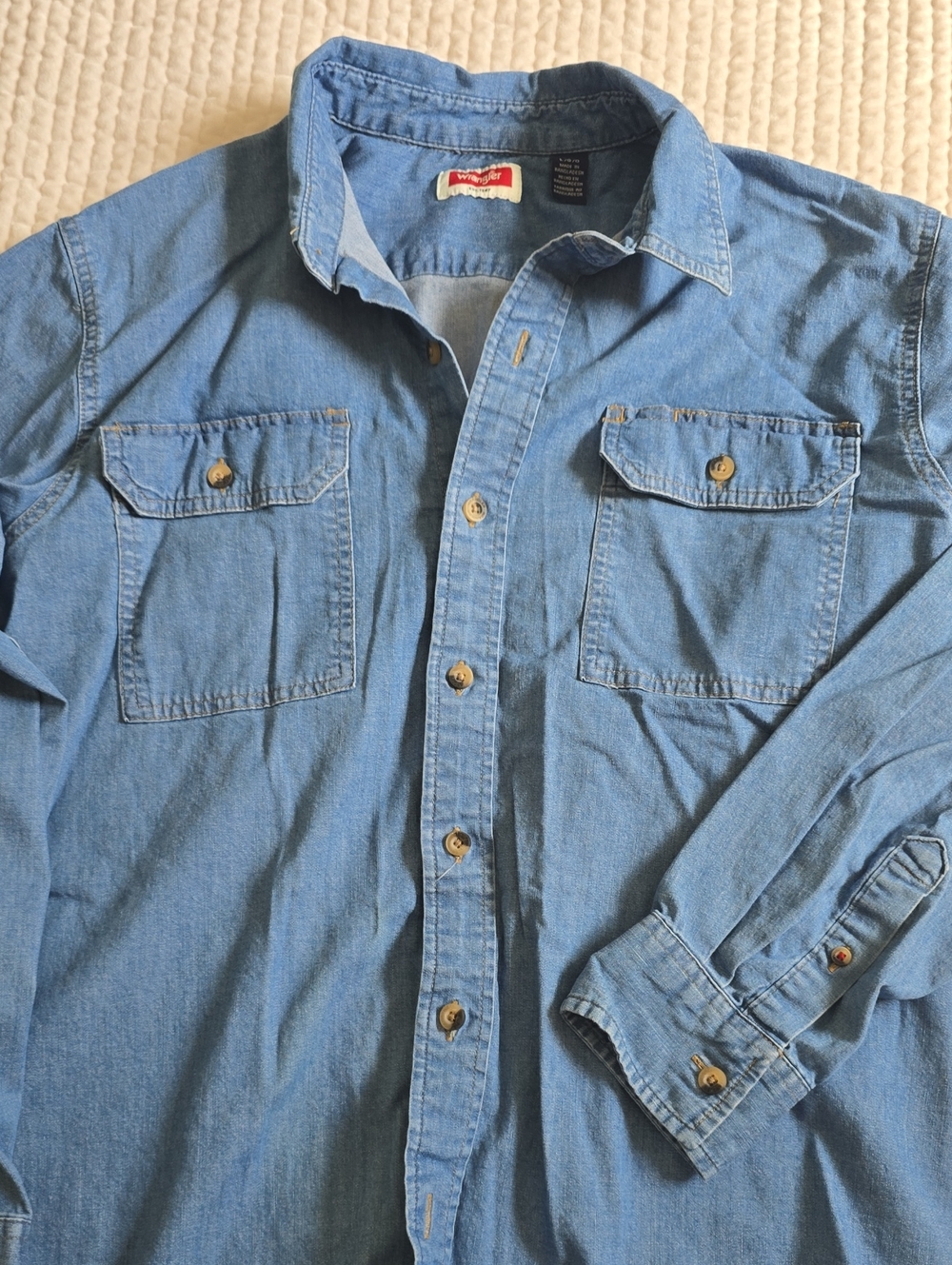 Wrangler Red Logo on Light Blue Denim Shirt - Size L